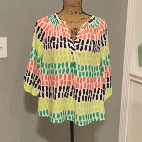 Crown & Ivy Tops - 👑 3/$20 Crown & Ivy Multi-Color Blouse 👑